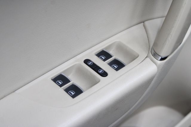 2016 Volkswagen Touareg VR6 Lux Chantilly VA