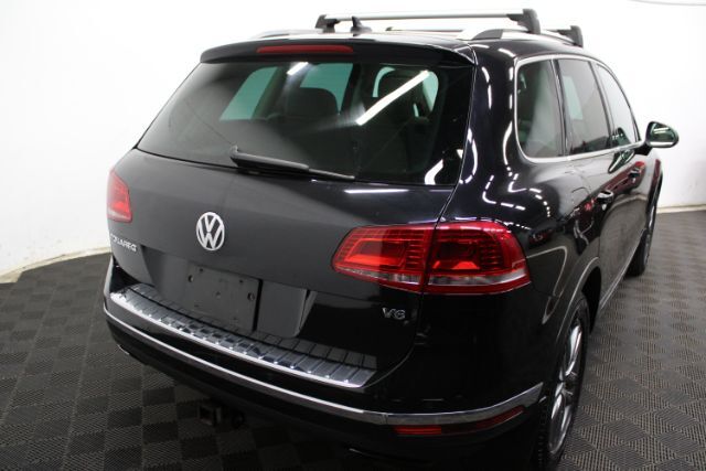 2016 Volkswagen Touareg VR6 Lux Chantilly VA
