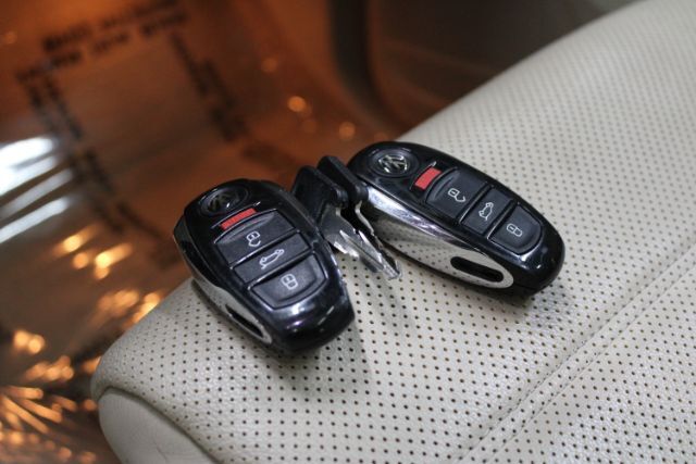 2016 Volkswagen Touareg VR6 Lux Chantilly VA