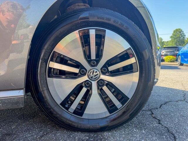 2016 Volkswagen e-Golf SE Conover NC