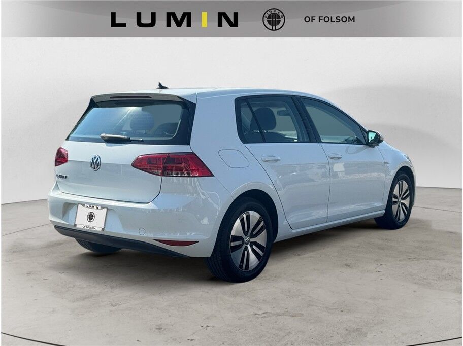 2016 Volkswagen e-Golf SE Hatchback Sedan 4D Folsom CA