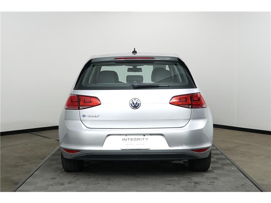 2016 Volkswagen e-Golf SE Hatchback Sedan 4D Folsom CA