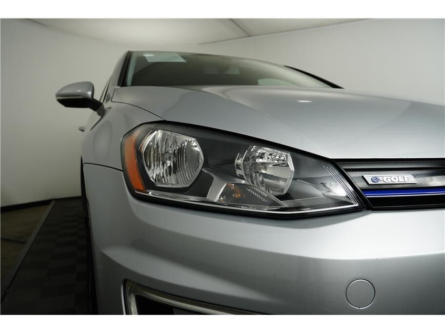 2016 Volkswagen e-Golf SE Hatchback Sedan 4D Folsom CA