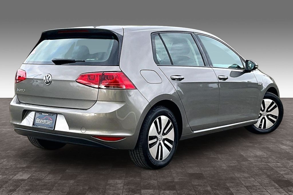 2016 Volkswagen e-Golf SE OR