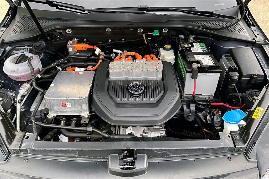 2016 Volkswagen e-Golf SE OR