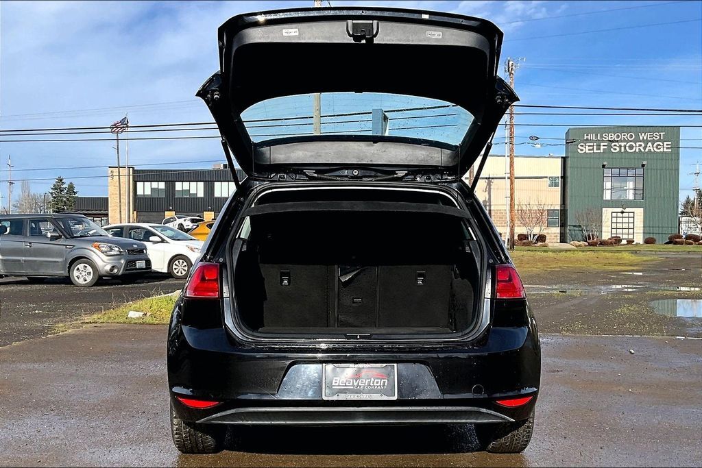 2016 Volkswagen e-Golf SE OR