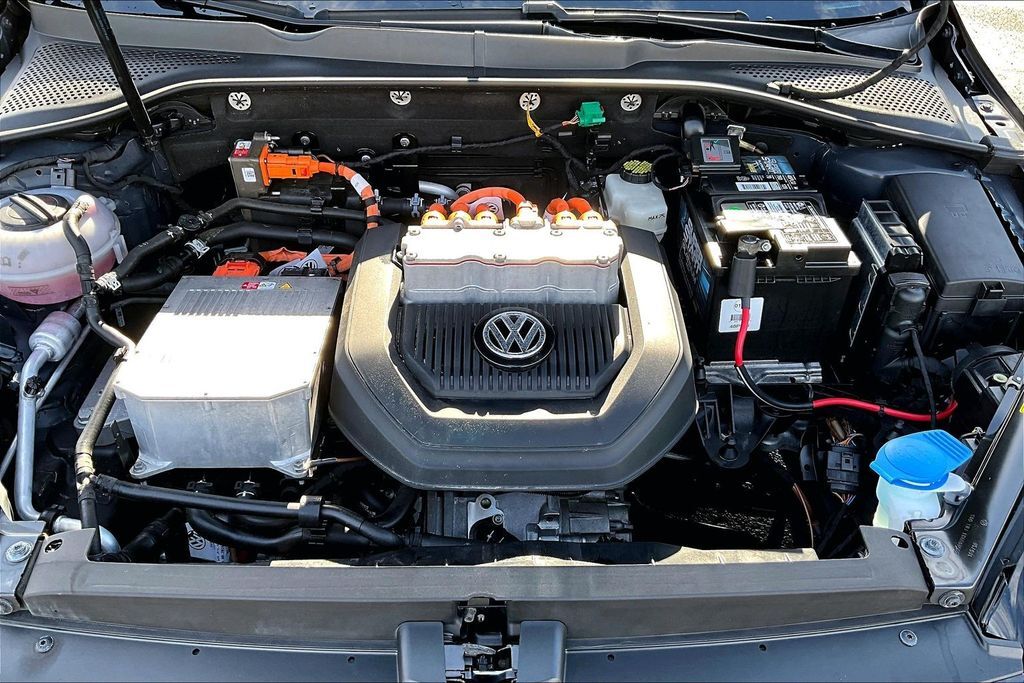 2016 Volkswagen e-Golf SE OR