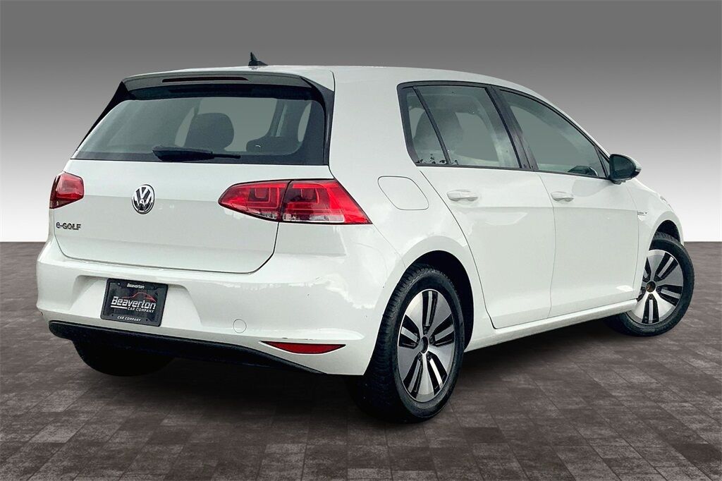 2016 Volkswagen e-Golf SE OR