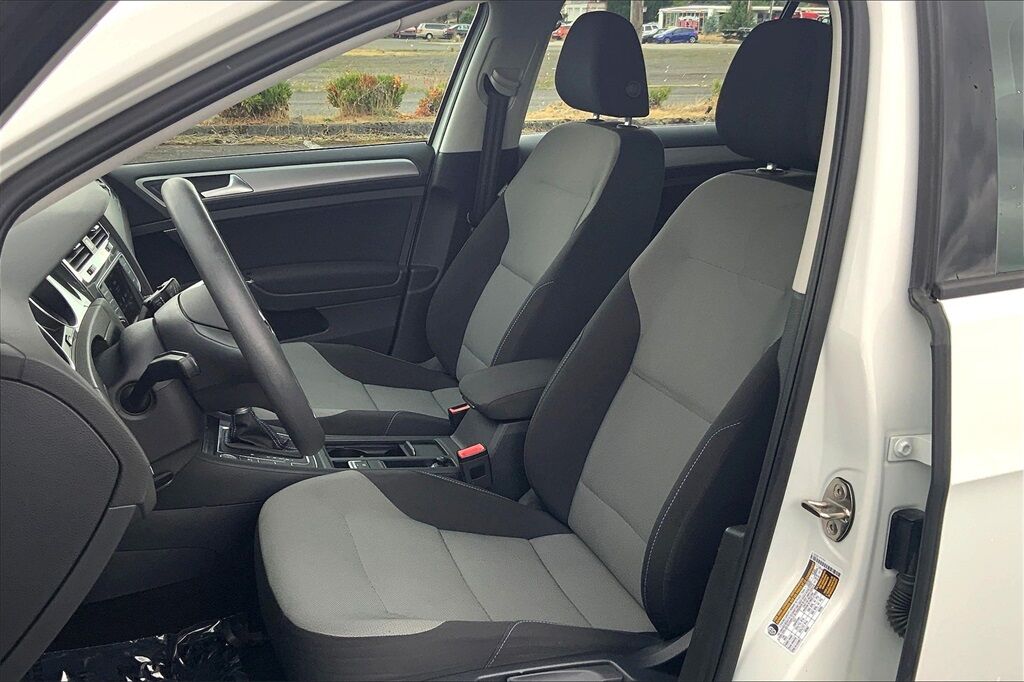 2016 Volkswagen e-Golf SE OR