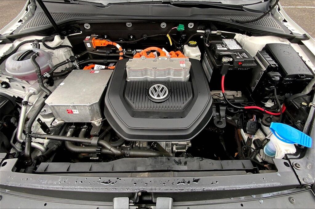 2016 Volkswagen e-Golf SE OR