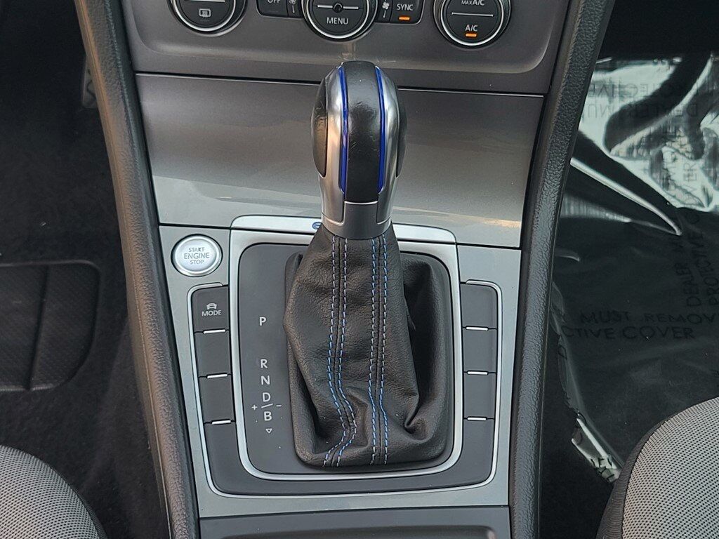 2016 Volkswagen e-Golf SE Springfield VA
