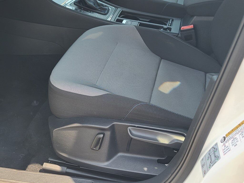 2016 Volkswagen e-Golf SE Springfield VA