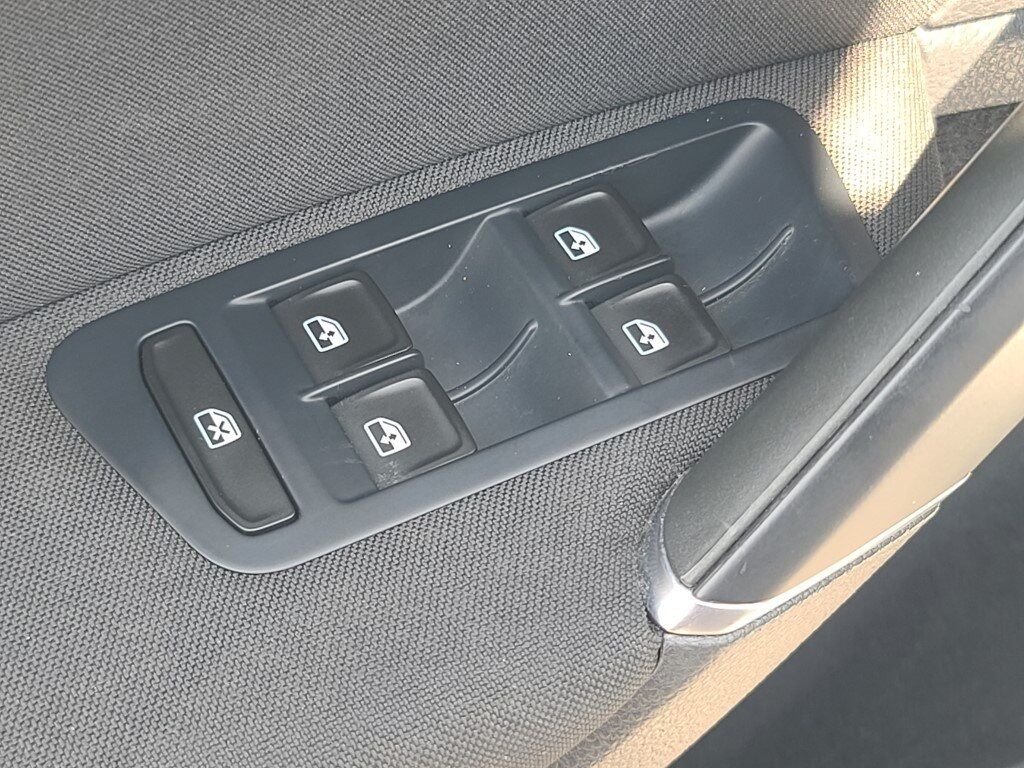 2016 Volkswagen e-Golf SE Springfield VA