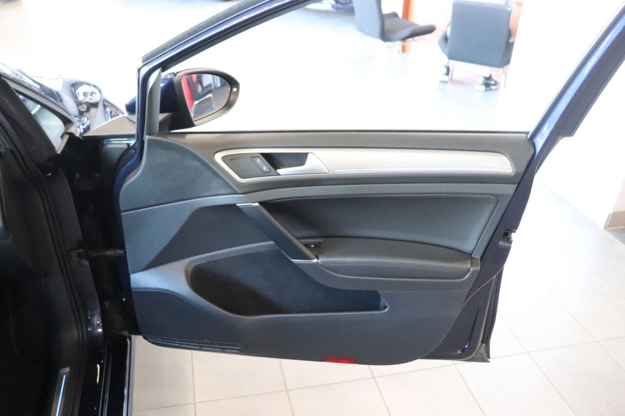 2016 Volkswagen e-Golf SEL Premium Springfield NJ