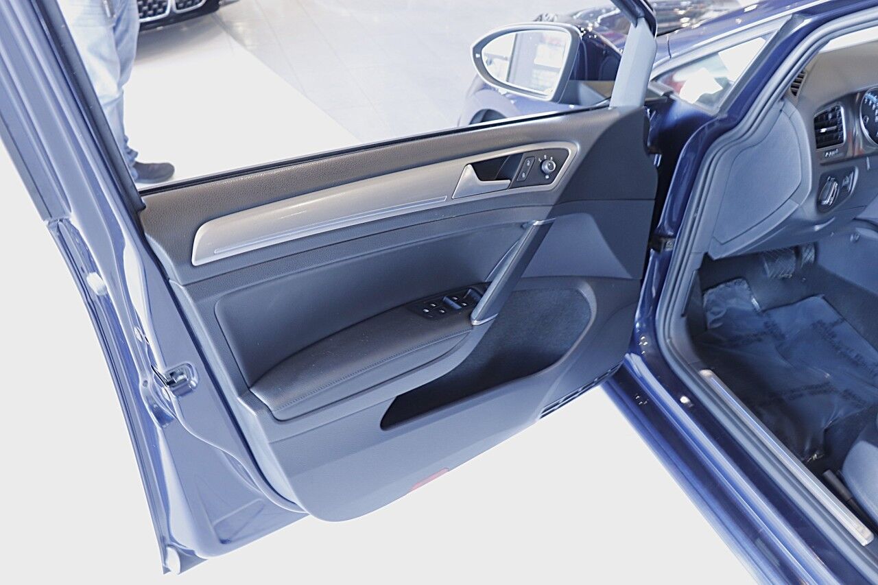 2016 Volkswagen e-Golf SEL Premium Springfield NJ