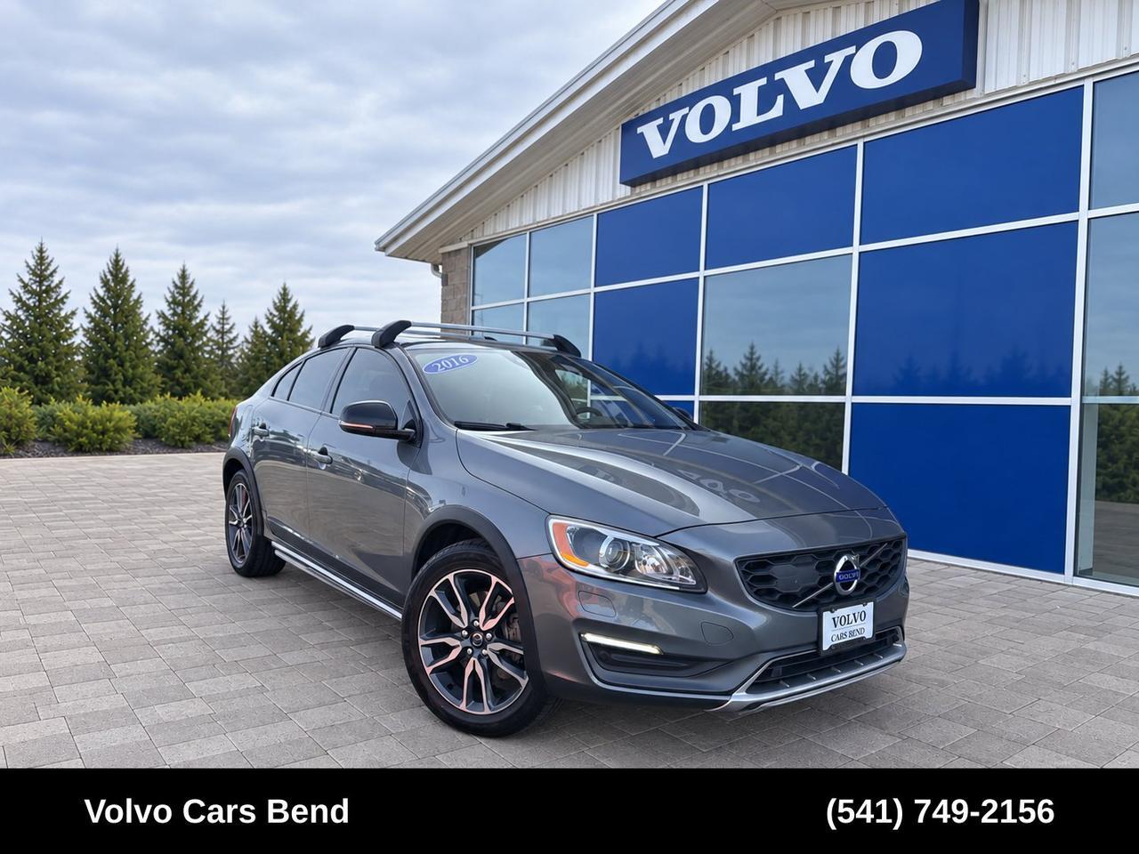 2016 Volvo S60 Cross Country T5 Platinum