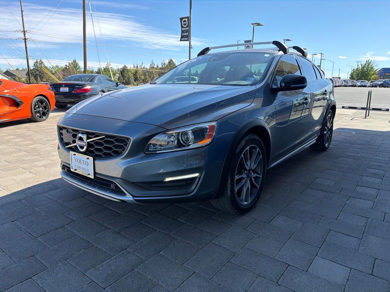 2016 Volvo S60 Cross Country T5 Platinum Bend OR