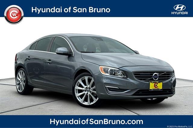 2016 Volvo S60 Inscription T5 Drive-E Platinum