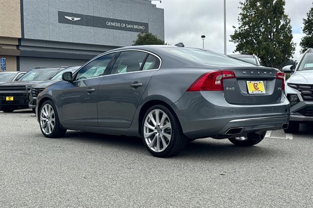 2016 Volvo S60 Inscription T5 Drive-E Platinum