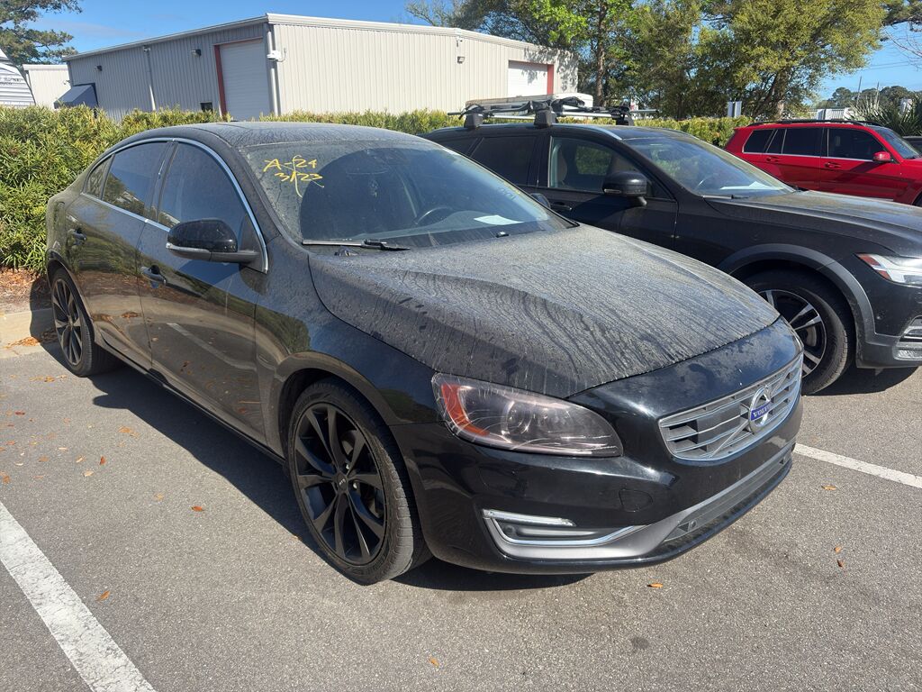 2016 Volvo S60 T5 Drive-E Platinum