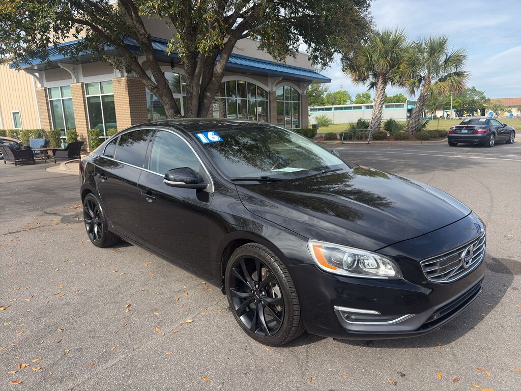 2016 Volvo S60 T5 Drive-E Platinum