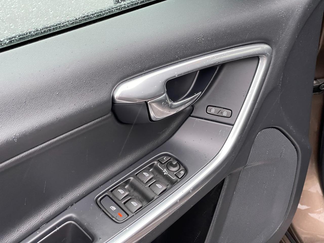 2016 Volvo V60 Cross Country T5 Platinum Spokane WA