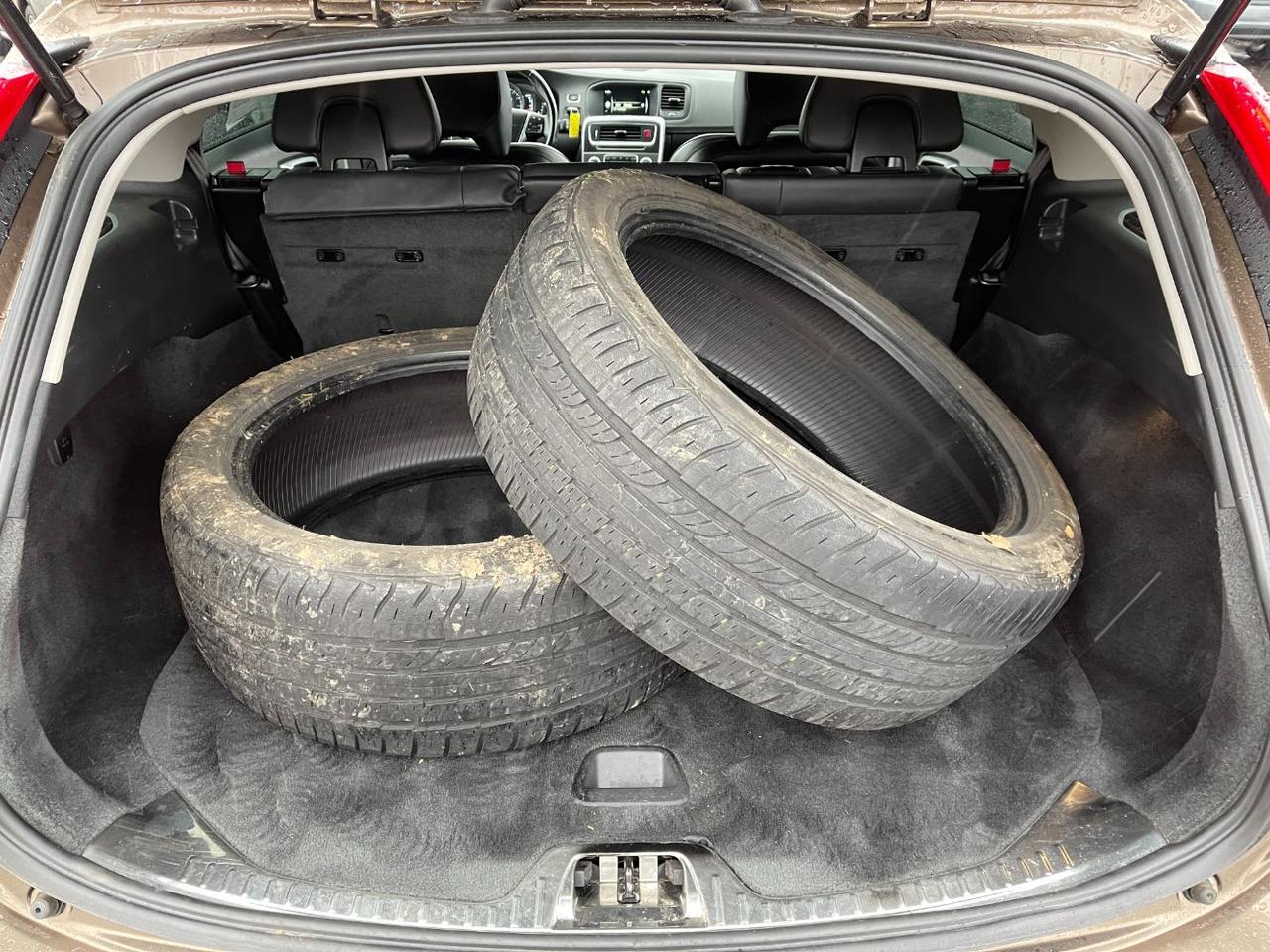 2016 Volvo V60 Cross Country T5 Platinum