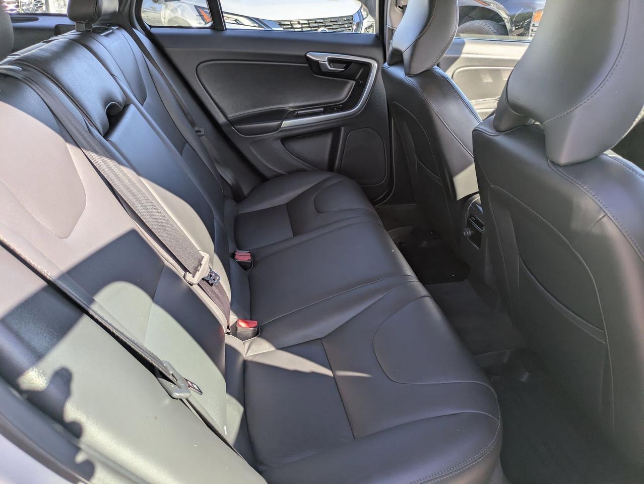 2016 Volvo V60 T5 Drive-E Premier Castroville TX