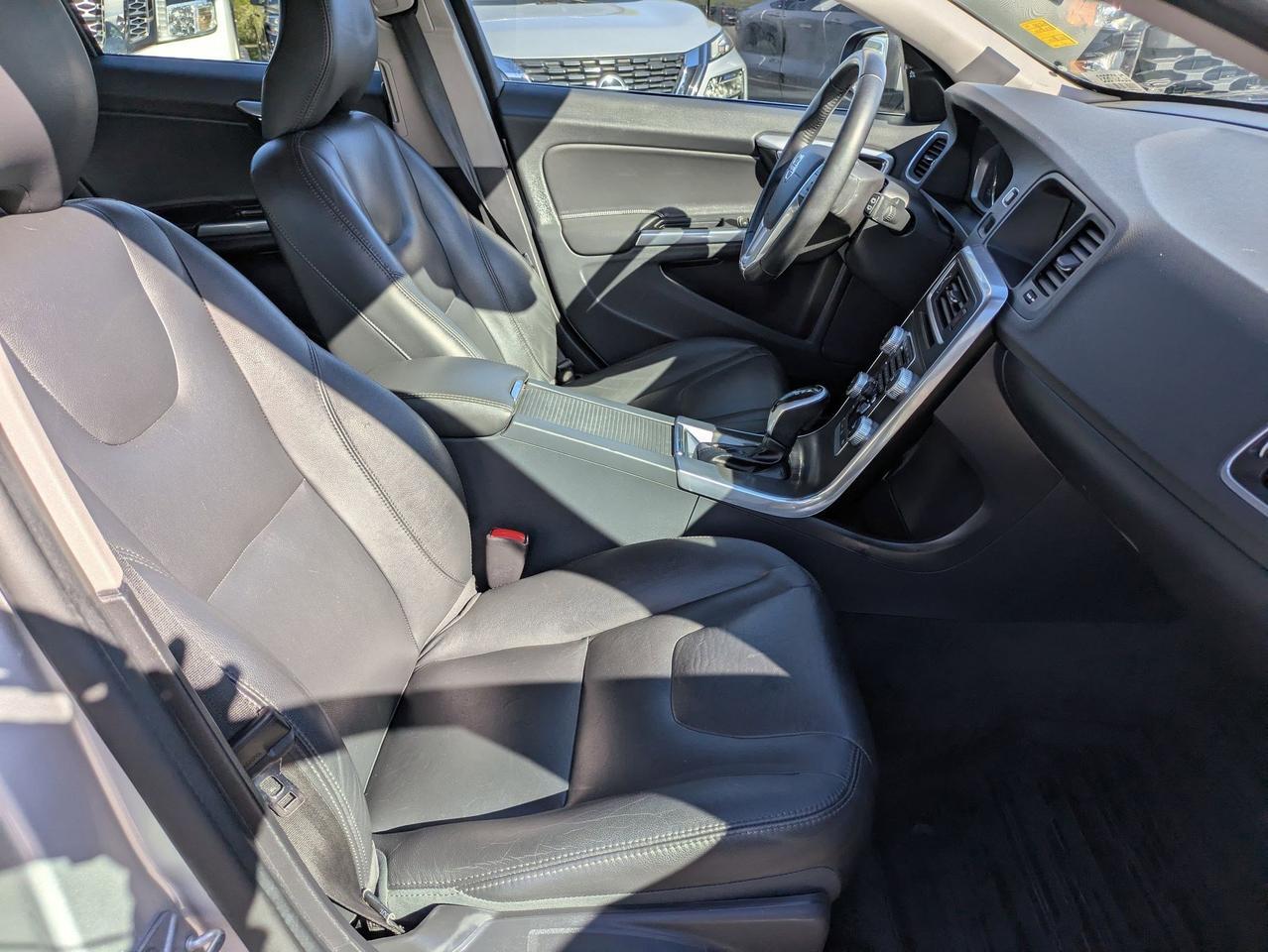 2016 Volvo V60 T5 Drive-E Premier Castroville TX