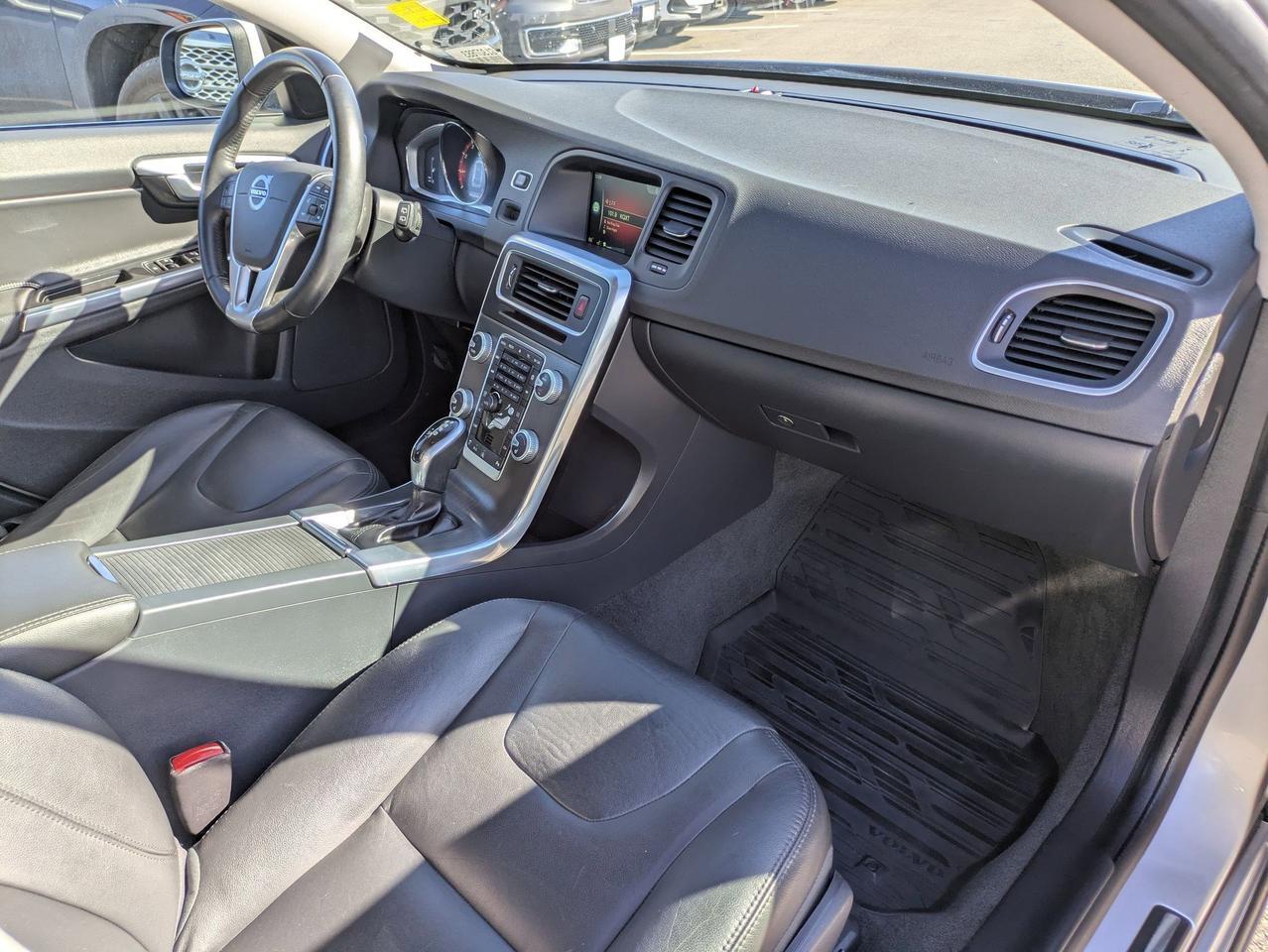 2016 Volvo V60 T5 Drive-E Premier Castroville TX