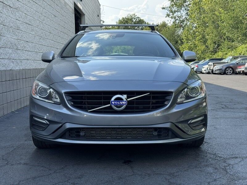 2016 Volvo V60 T6 R-Design Willow Grove PA