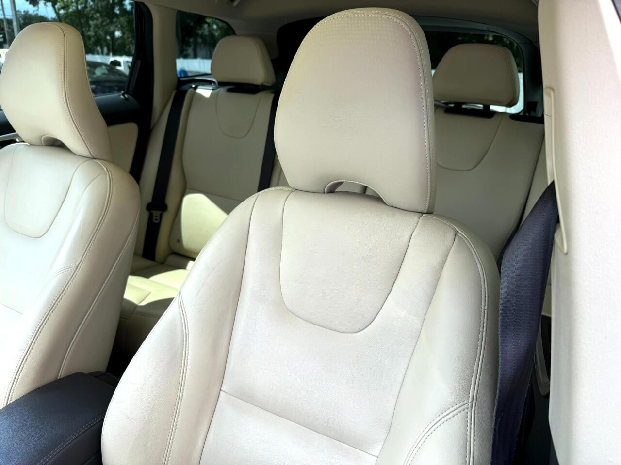 2016 Volvo XC60 AWD 4dr T6 Drive-E Jacksonville FL
