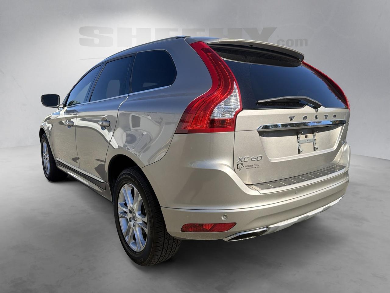 2016 Volvo XC60 T5 Drive-E Platinum Ashland VA