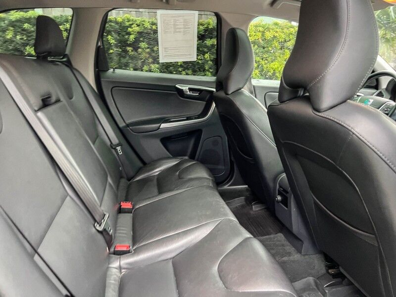 2016 Volvo XC60 T5 Drive-E Premier Wilmington NC