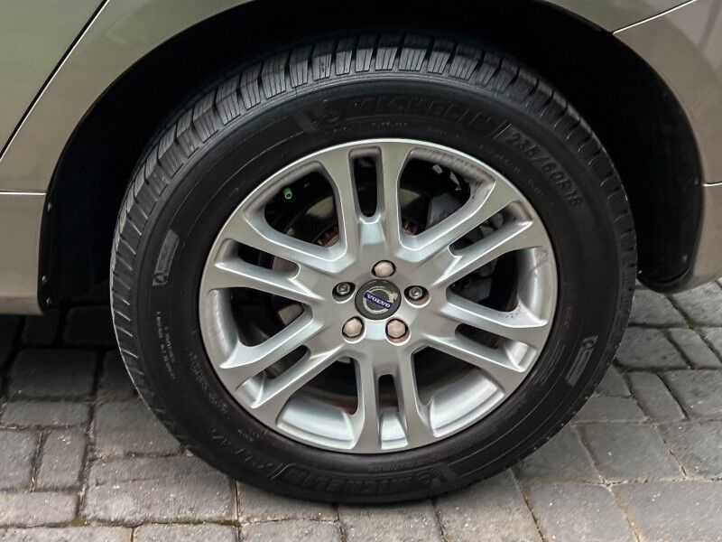 2016 Volvo XC60 T5 Drive-E Premier Wilmington NC