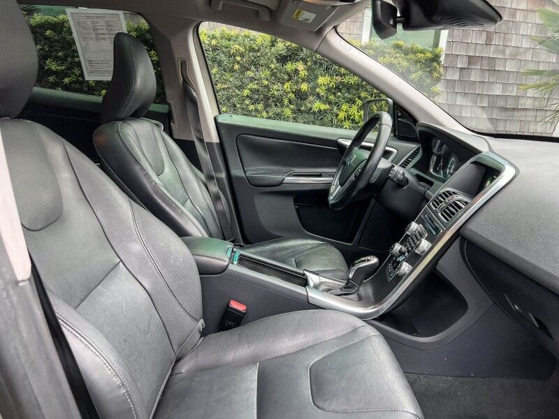 2016 Volvo XC60 T5 Drive-E Premier Wilmington NC