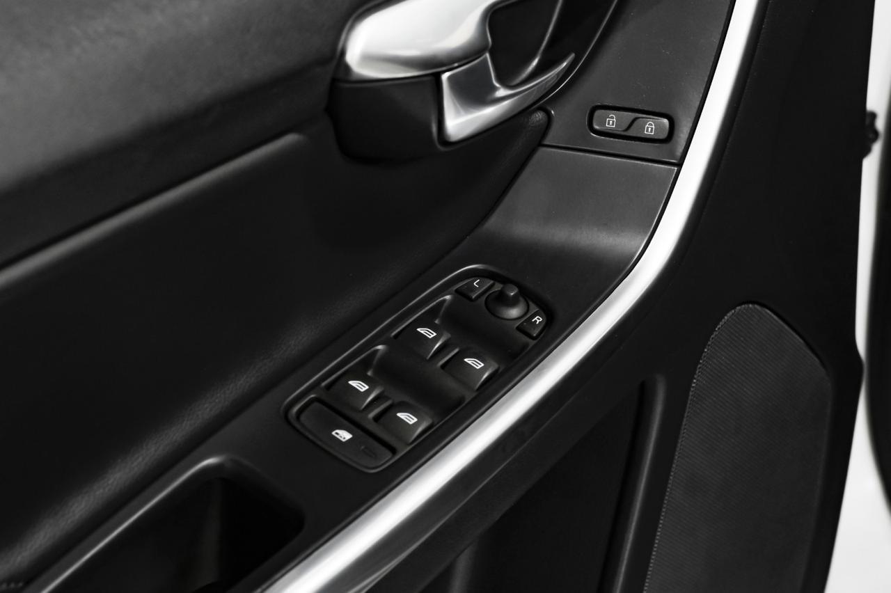 2016 Volvo XC60 T5 PREMIER AWD BLIND SPOT NAVIGATION PANORAMA LEATHER HEATED SEA Carrollton TX