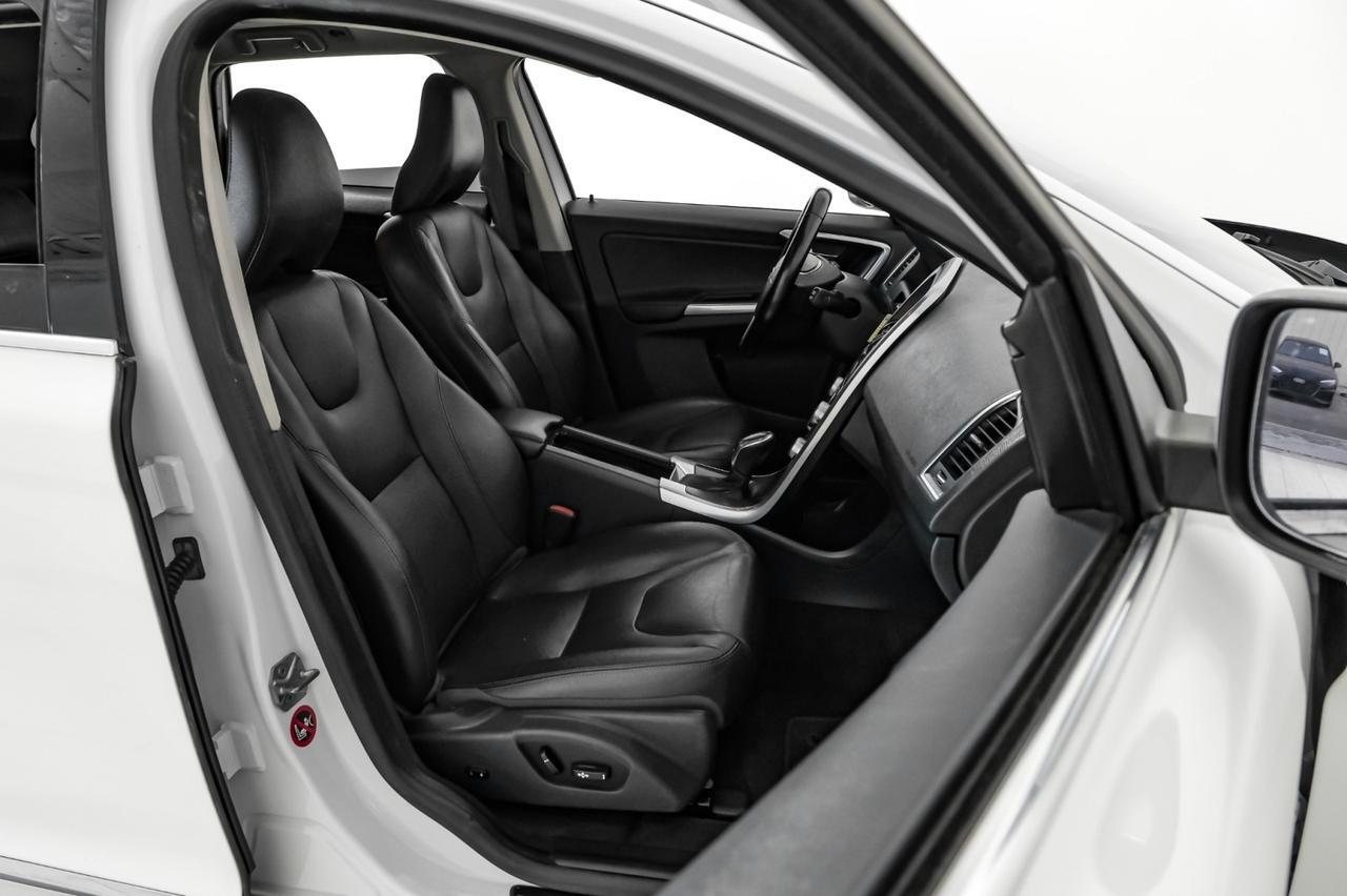 2016 Volvo XC60 T5 PREMIER AWD BLIND SPOT NAVIGATION PANORAMA LEATHER HEATED SEA Carrollton TX