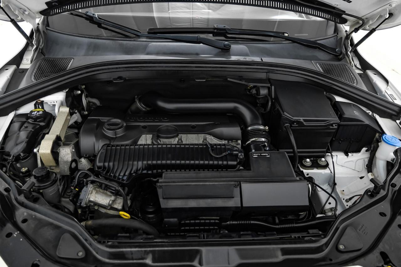 2016 Volvo XC60 T5 PREMIER AWD BLIND SPOT NAVIGATION PANORAMA LEATHER HEATED SEA Carrollton TX