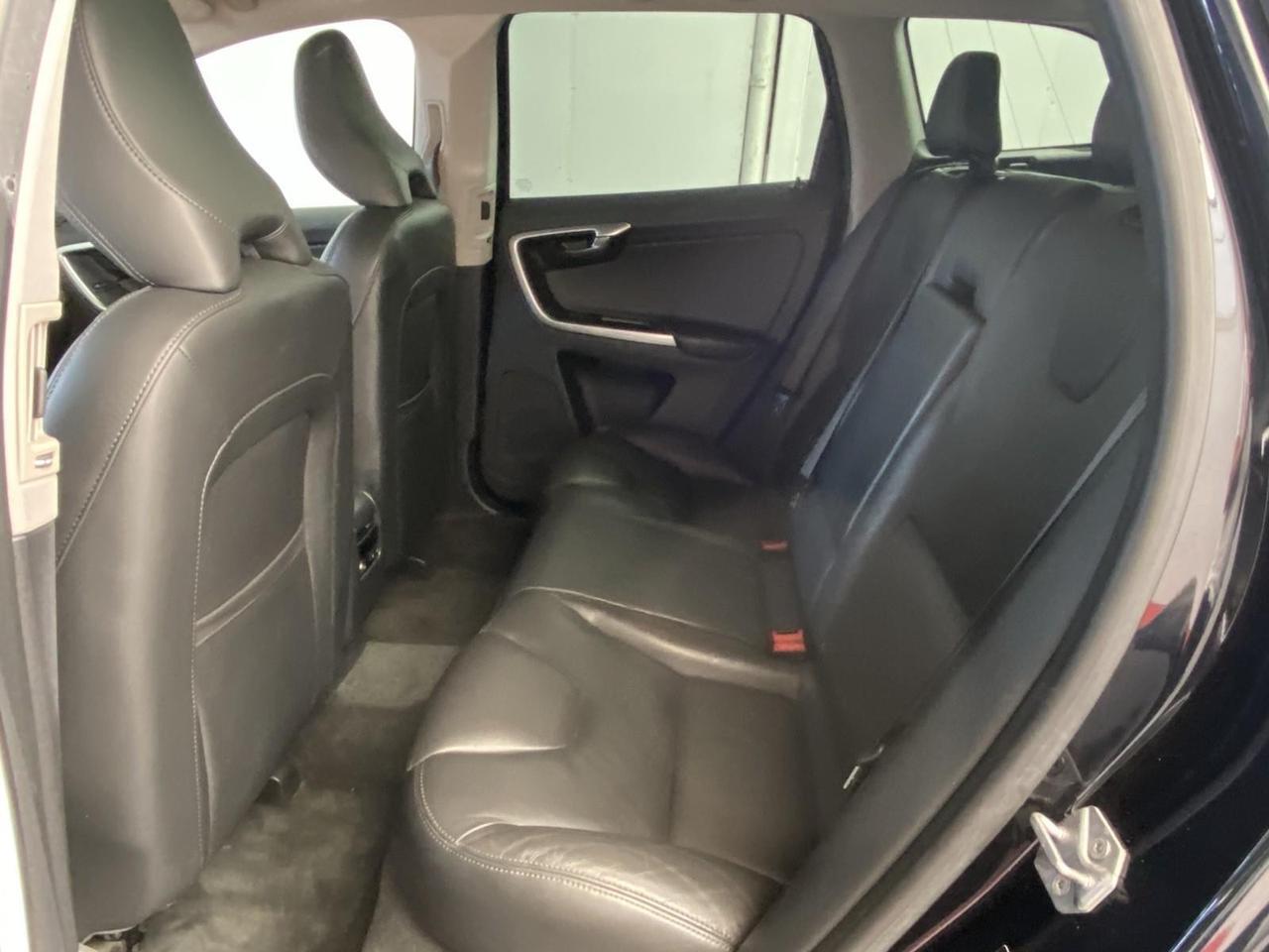 2016 Volvo XC60 T6 Drive-E Platinum Richmond Hill NY