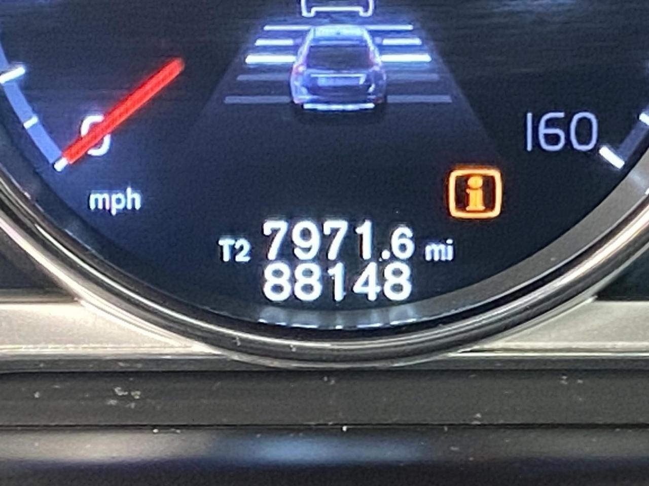 2016 Volvo XC60 T6 Drive-E Platinum Richmond Hill NY