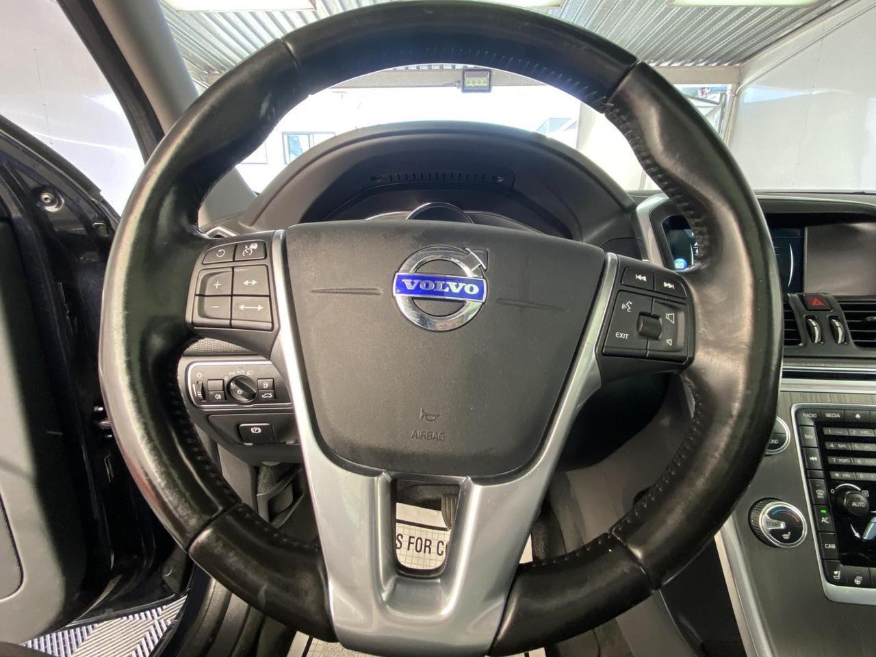 2016 Volvo XC60 T6 Drive-E Platinum Richmond Hill NY