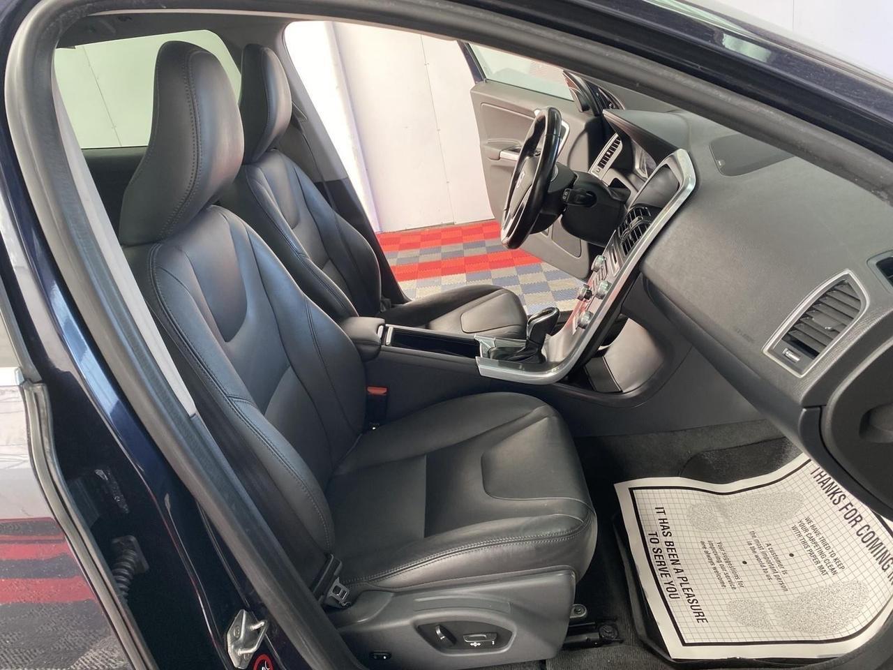 2016 Volvo XC60 T6 Drive-E Platinum Richmond Hill NY