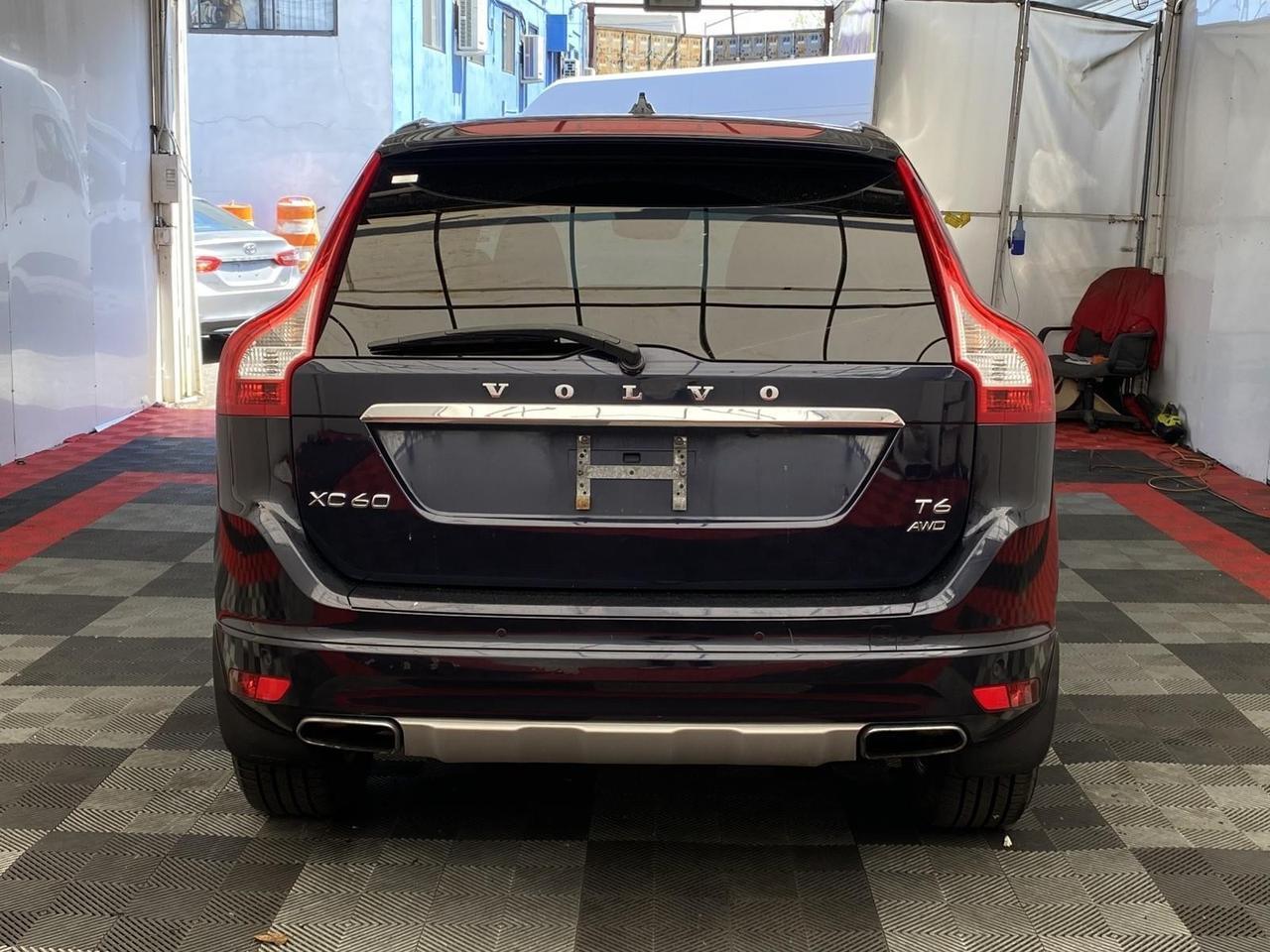 2016 Volvo XC60 T6 Drive-E Platinum Richmond Hill NY