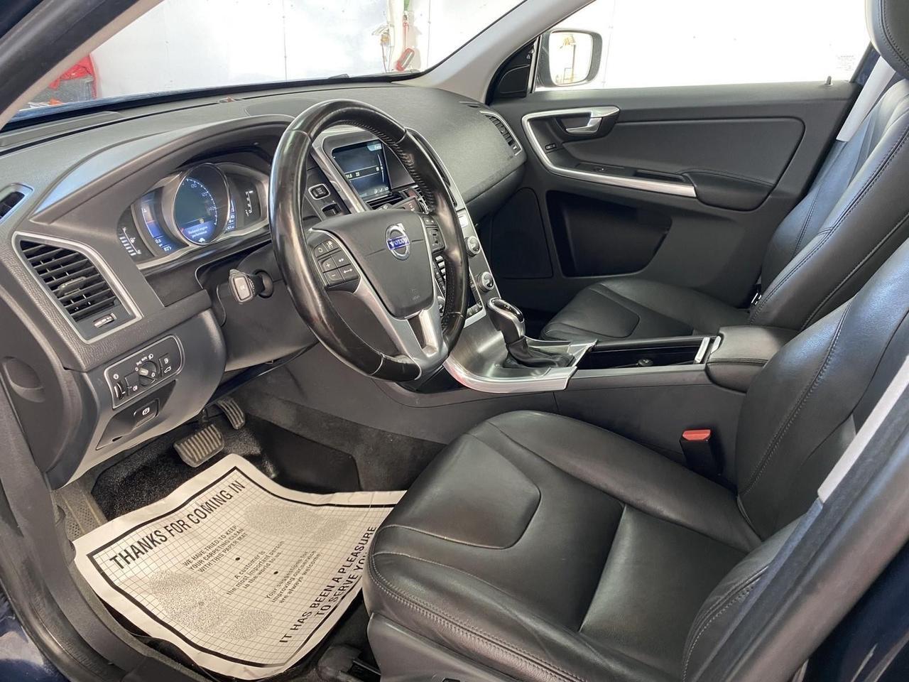 2016 Volvo XC60 T6 Drive-E Platinum Richmond Hill NY