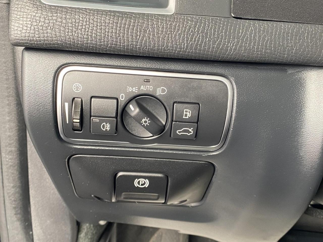 2016 Volvo XC60 T6 Drive-E Platinum Richmond Hill NY