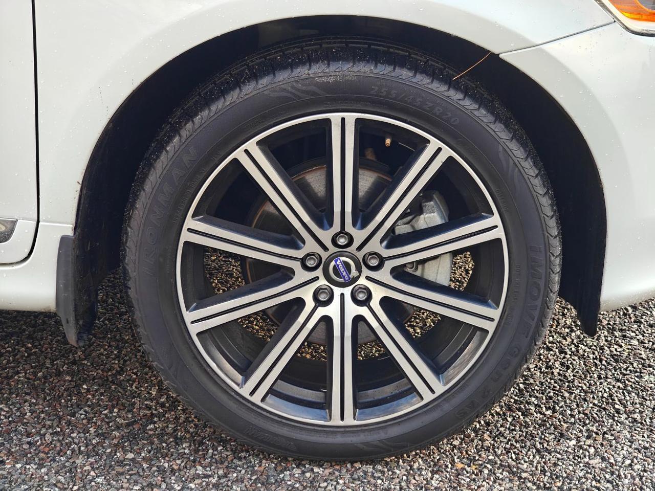 2016 Volvo XC60 T6 Drive-E Platinum Post Falls ID