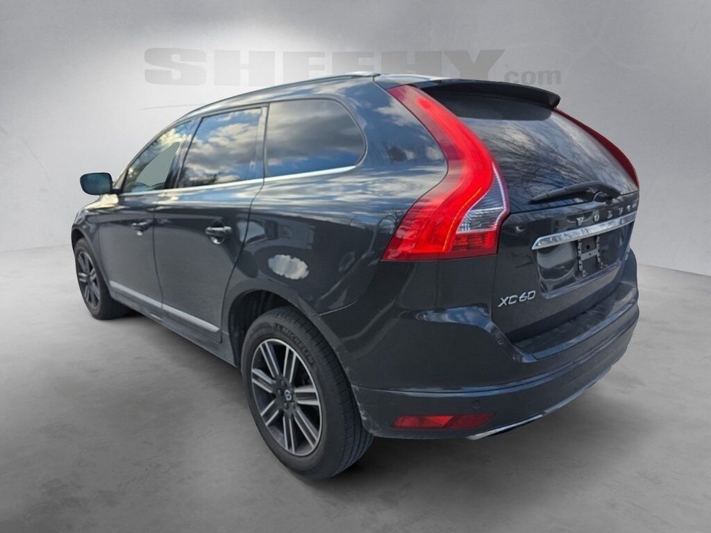 2016 Volvo XC60 T6 Drive-E Platinum Hunt Valley MD