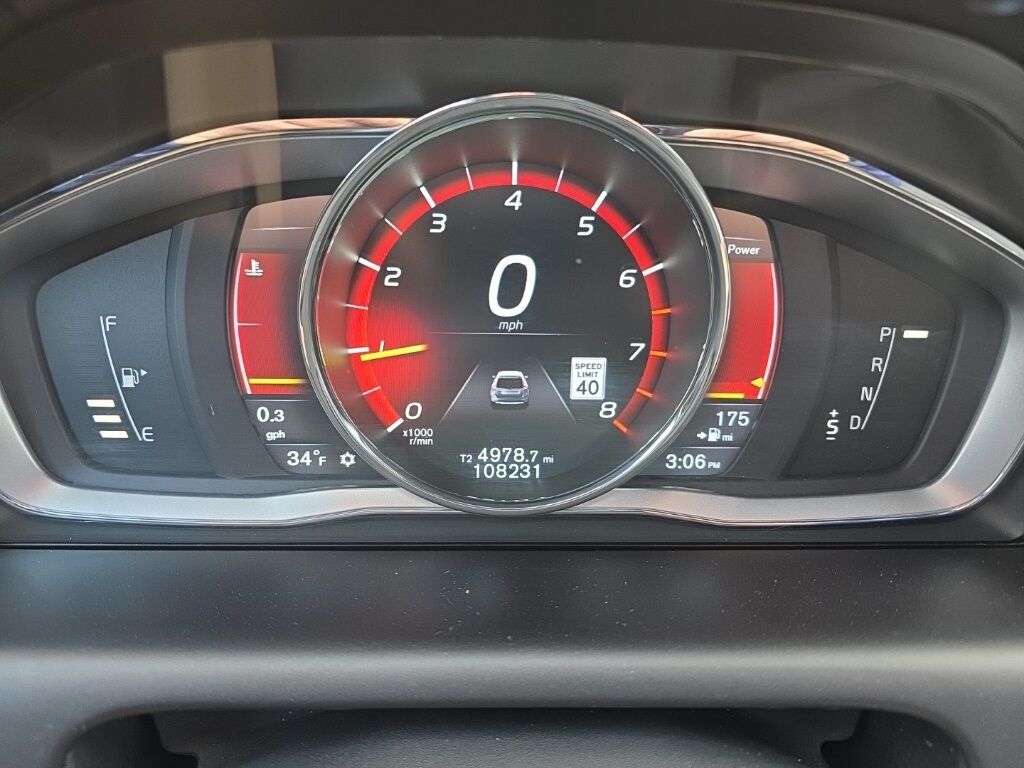 2016 Volvo XC60 T6 Drive-E Platinum Hunt Valley MD