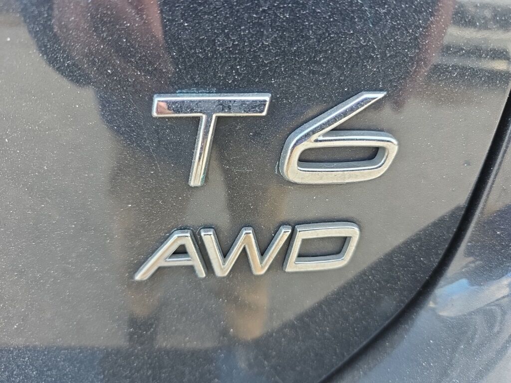 2016 Volvo XC60 T6 Drive-E Platinum Hunt Valley MD